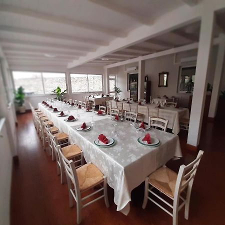 Hotel Ala Bianca Ameglia Bagian luar foto
