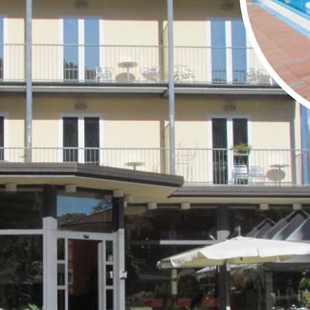 Hotel Ala Bianca Ameglia Bagian luar foto
