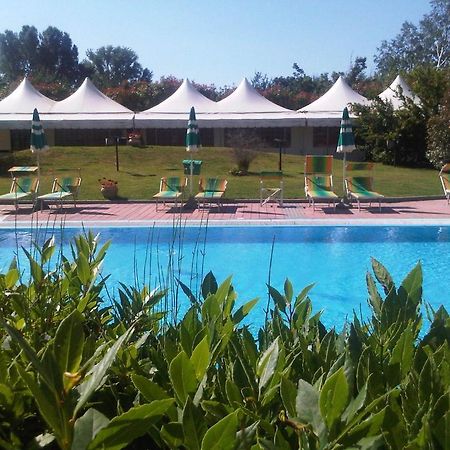 Hotel Ala Bianca Ameglia Bagian luar foto