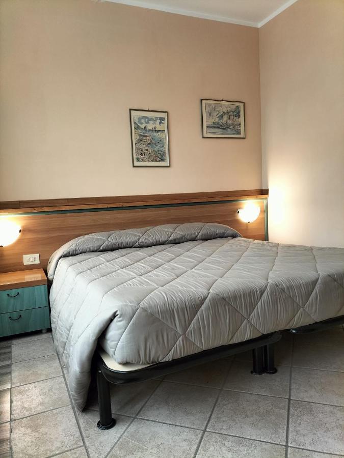 Hotel Ala Bianca Ameglia Bagian luar foto