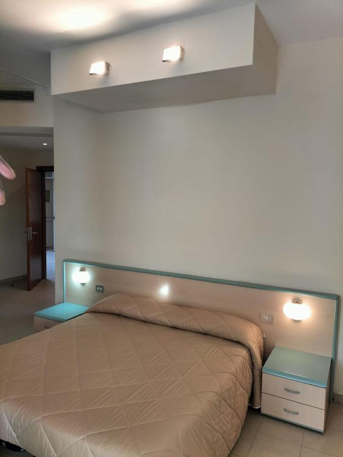 Hotel Ala Bianca Ameglia Bagian luar foto