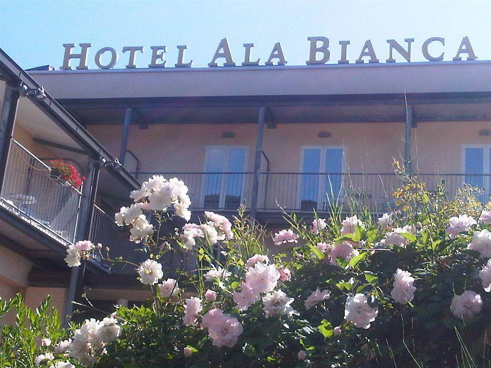 Hotel Ala Bianca Ameglia Bagian luar foto